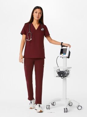 Figs Scrubs Set Burgundy | V-Neck Top & Pants | Nursing Uniform | Size XL